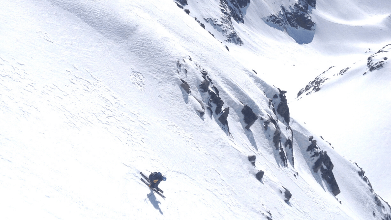 Aaron Ghattas skiing